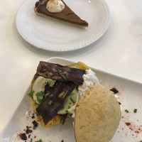 Scone + pumpkin pie at Comptoir Veggie in Paris