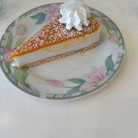 Cheese cake at Comptoir Veggie in Paris