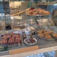 Display case September 2024 at Comptoir Veggie in Paris