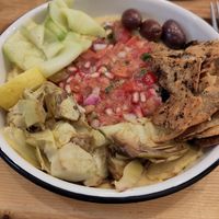 Humus set at Comptoir Veggie in Paris