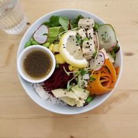 Buddha bowl at Comptoir Veggie in Paris