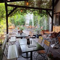 Geweldig toch! at Scheunecafe in Dresden