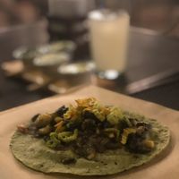 Taco de huitlacoche con frijoles 🤤 at Tacogreen in Queretaro