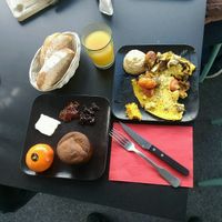 vegan brunch at La Torre in Wasquehal