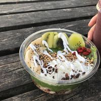 Avocado and spinach bowl at Dripping Bowl - Food Trailer in Wanaka