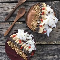 Chocolate and açaí smoothie bowls at Dripping Bowl - Food Trailer in Wanaka