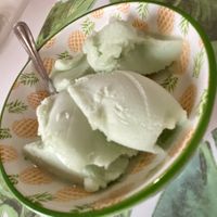 Gelat de poma at El Secret in Falset