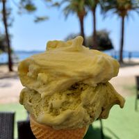 Pistachio, pineapple at Gelateria Eva in Zadar