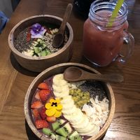 Breakfast at Zenith’s: açaí bowls, smoothie and coffee  at Zenith in Porto