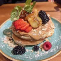 Gluten free pancakes at Zenith in Porto