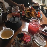 Delicious healthy brunch at Zenith in Porto
