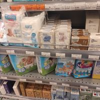 Cotton buds at Celeiro - Vasco da Gama in Lisbon