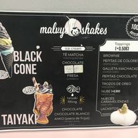 menu with vegan options at Malvy's Shakes in Madrid
