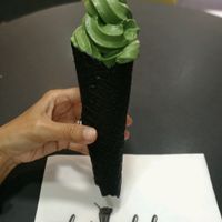 Vegan Matcha Ice Cream at Malvy's Shakes in Madrid