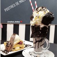 Pancakes and Crazyshakes Oreo Vegan  at Malvy's Shakes in Madrid