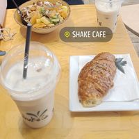  at Shake Cafe - Del Corso in Florence