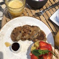 Vegan pancakes at Shake Cafe - Del Corso in Florence