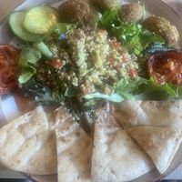 Beirut salad  at de Broers van Julienne in Antwerpen