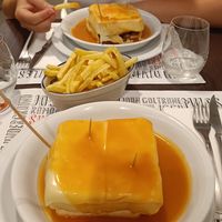  at Lado B Cafe in Porto