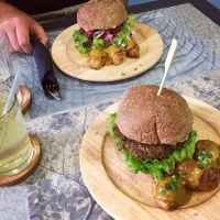 Aubergine/Lentil Burger and KFC Burger  at Elephant in the Room in Thessaloniki