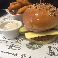 The cheese burger at güd eats in Saskatoon