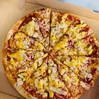 Vegan lover  at Razzos Pizza And Salads in Hayward