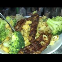 Custom ordered Mac and cheese  at Pulse Cafe in Hadley