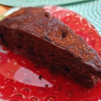 Pastis de cacao i peres at Mandala Kitchen in Lescala