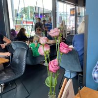 Cadre moderne et agréables   at Leni Liebt Kaffee in Aachen