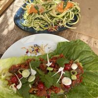 Zucchini pasta and veggie tacos at Les Baux Jus in Les Baux-de-provence