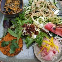 L'assiette découverte at Les Baux Jus in Les Baux-de-provence