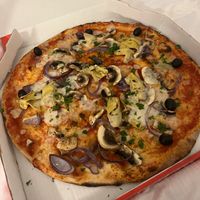 Vegan gardinera pizza at Pizza Express in Hull