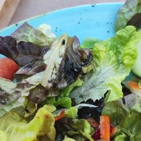 Gammeliger Salat at Raizes in Quarteira