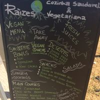 💚🌱 at Raizes in Quarteira