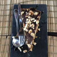 Snickers desert at Raizes in Quarteira