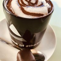 Vegan hotchocolate at Cocoa Mountain in Durness