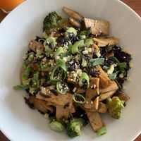 Sauté tofu   at GiG - Green is Good in Ericeira