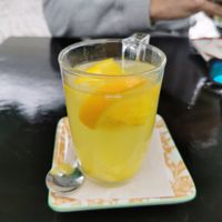 Hot tea with orange and ginger at GiG - Green is Good in Ericeira