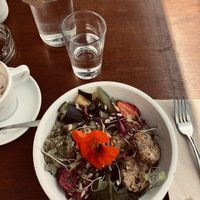 Happy bowl at GiG - Green is Good in Ericeira
