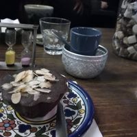 Vegan muffin - chocolate, dates, almonds at La Causerie des Mondes in Dijon