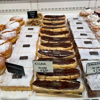 Nieuw sinds augustus 2026: vegan eclairs at Bakery Frimout in Ghent