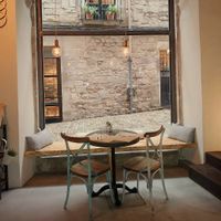 table at Om in Girona