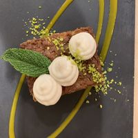 Carrot cake at Om in Girona