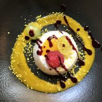 Pannacotta de coco at Om in Girona