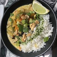 Massaman curry at Om in Girona