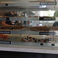 available vegan slices at Pizzanista in Long Beach
