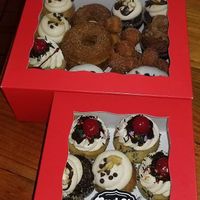 Cupcakes! at Mud Pie Vegan Bakery and Coffee in Mission