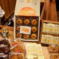 Delicious salted egg pastry and pineapple cakes. Vegan! at Yiihotang 一禾堂 - Songshan District in Taipei