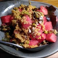 Salade met sla, watermeloen en couscous at Herberg het Volle Leven in Appelscha