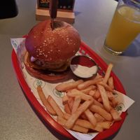 Onion Rings burger at Huacamole Vegan Food in San Pedro